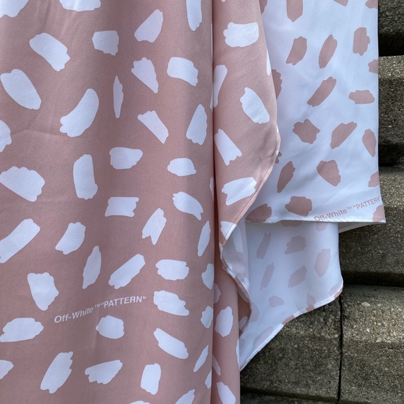 Off-white brushed-pattern draped dress size M. - Picture 14 of 17